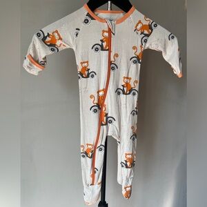 Bestaroo Monkey Print Pajamas Size 6-9 month
